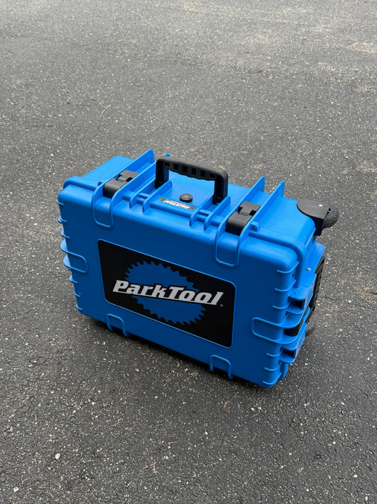 Big Blue Rolling Box